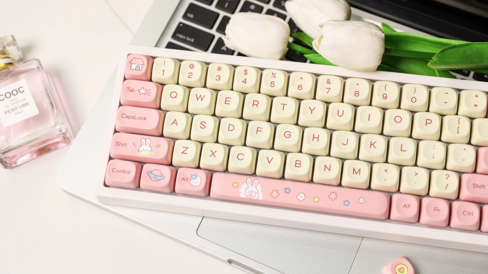 EPOMAKER Cream Bunny Keycaps Set