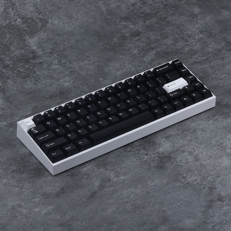 Tofu65 Hot-swap Keyboard With PBTfans WOB Base keycaps - Case:Black - Plate:Brass
