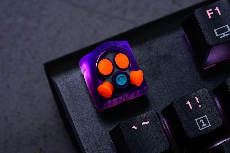 Hot Keys Project HKP Specter Translucent Purple / Orange Artisan Keycap