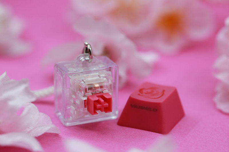 Varmilo EC V2 Rose I Keychain