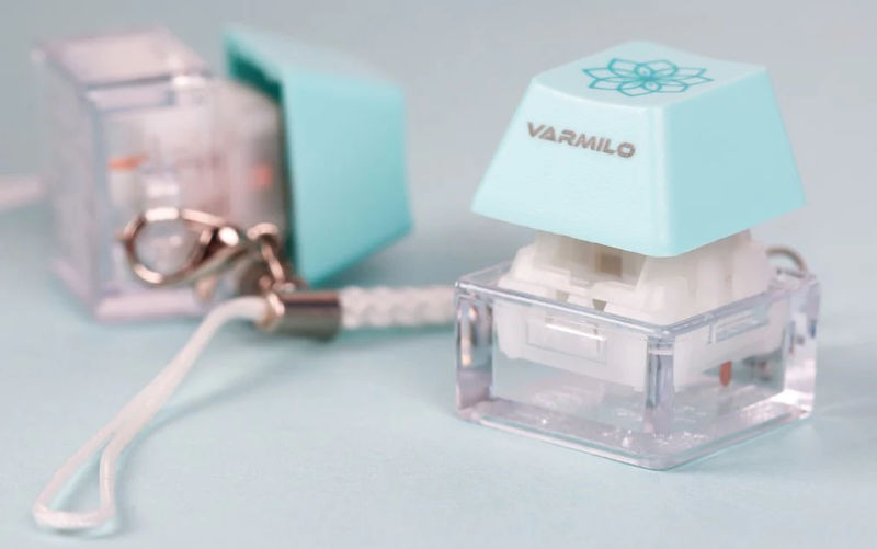 Varmilo EC V2 Jasmine Keychain