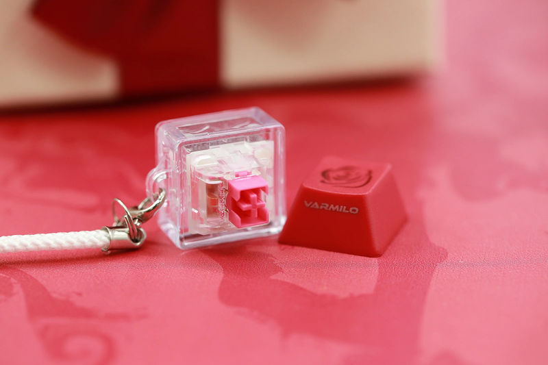 Varmilo EC V2 Rose II Keychain