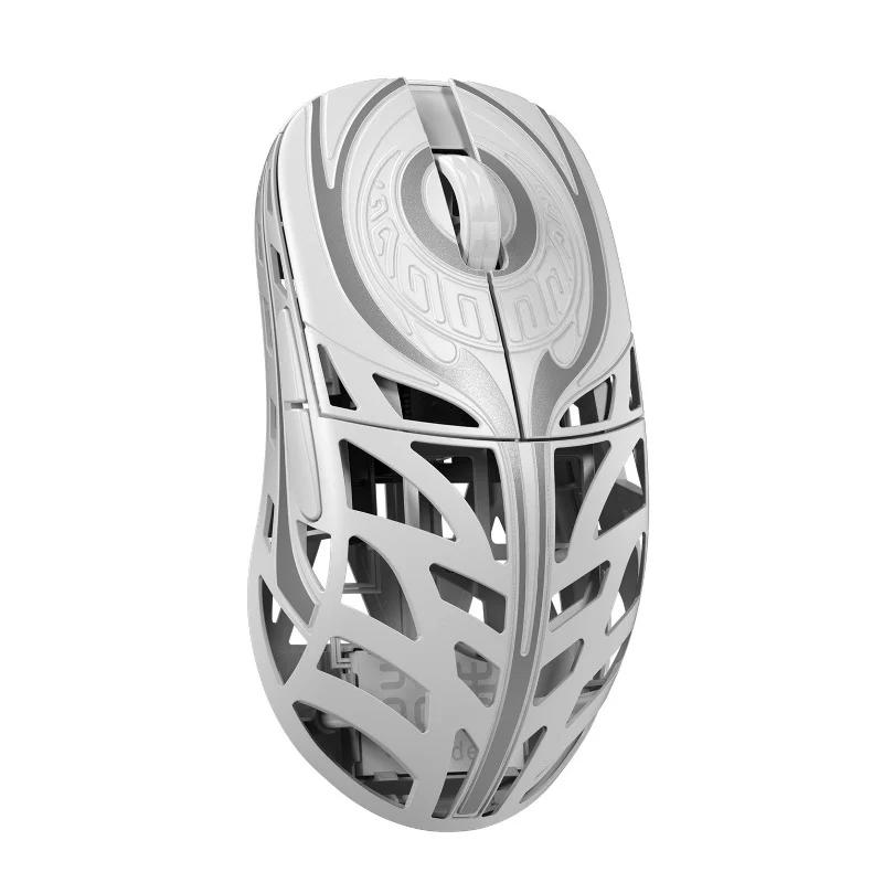 WLMOUSE Strider Magnesium Gaming Mouse - Switches:OMRON Opticals - Color Type:White